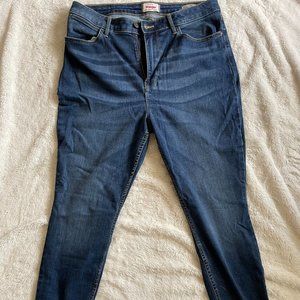 Women's Wrangler High Rise Unforgettable Skinny Jeans